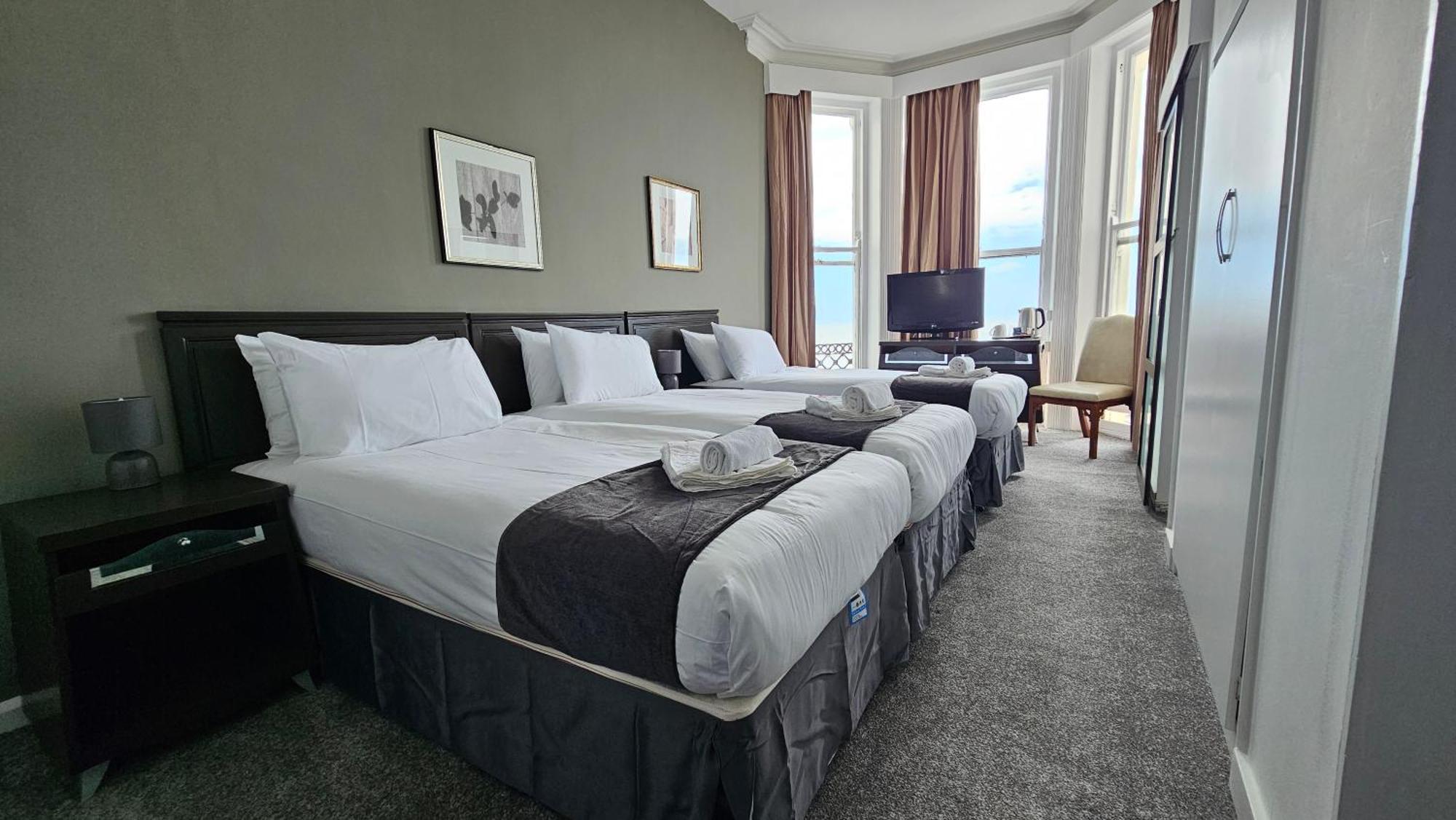 איסטבורן The Strand Hotel מראה חיצוני תמונה