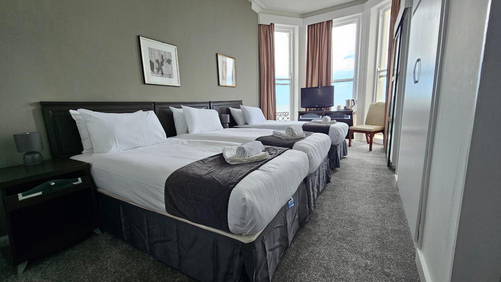 איסטבורן The Strand Hotel מראה חיצוני תמונה